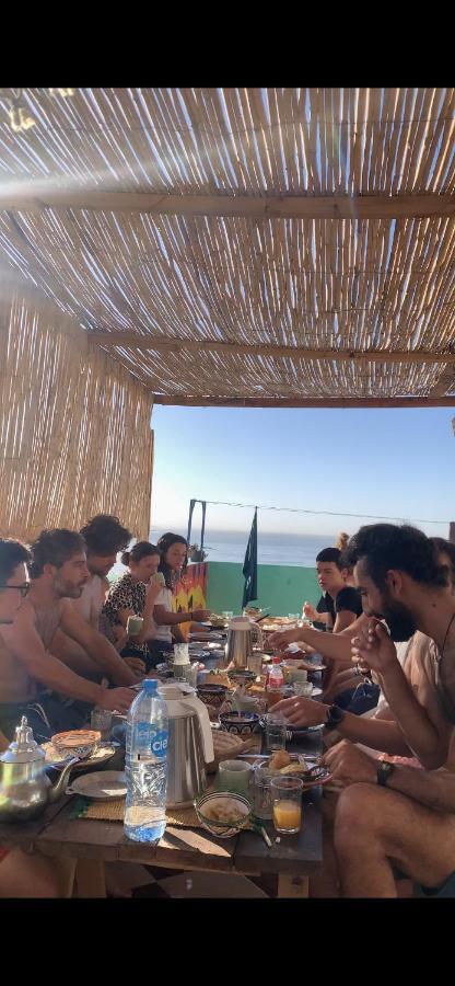 Hotel Sunny Wave Taghazout Surf & Yoga Esterno foto